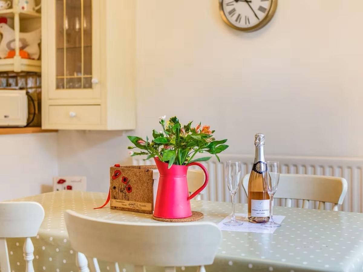 Peaseblossom House, A Charming Grade II Listed Building, In A Great Location In Alnwick Bagian luar foto